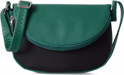 

Baggit Women Casual Green PU Sling Bag