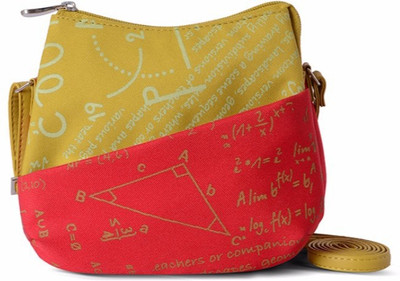 

Baggit Women Casual Green Nylon Sling Bag