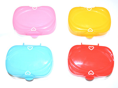 

Pin to Pen Love Affair Soap Case with Lid 4(Multicolor)