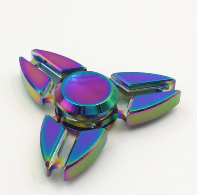 

Atarilights Tri Fidget Hand Spinner, Ultra Fast Bearings, Finger Toy, Great Gift for ADD, ADHD(Purple, Gold)