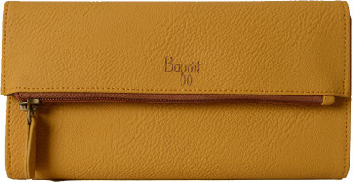 

Baggit Casual Yellow Clutch