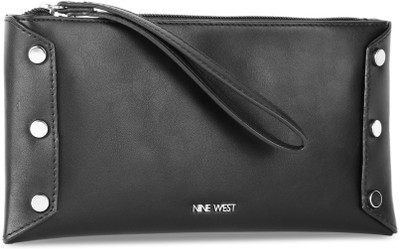 

Nine West Casual Black Clutch