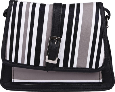 

La Boemo Sling Bag(Black)
