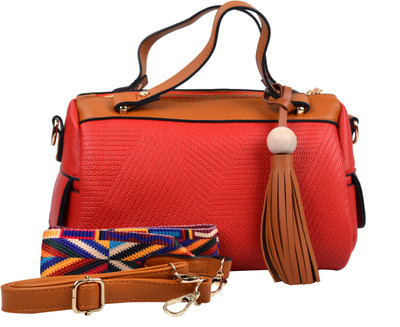 

Femiga Hand-held Bag(Red)