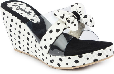 

Digni Women White Wedges