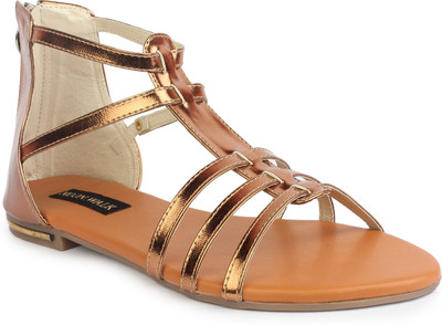

Moonwalk Women Tan Flats