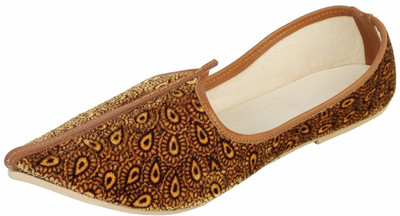 

JUTA AND KASSA Mojaris For Men(Tan