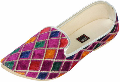 

JUTA AND KASSA Mojaris For Women(Multicolor, Multi-coloured