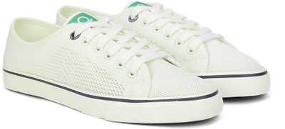 

United Colors of Benetton Sneakers For Men(White, 901