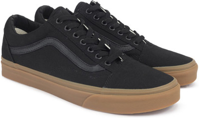 

Vans OLD SKOOL Sneakers For Men(Black, (canvas gum) black/light gum