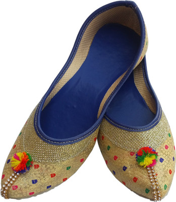 

Gunina Bags and Handicrafts Jutis For Women(Multicolor, Beige blue