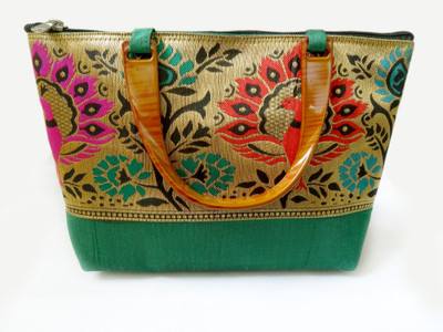 

Shree Datta Traders Paithani Purse - 002 Sling Bag(Dark Green, 7 inch)