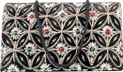 

matelco Casual Black Clutch