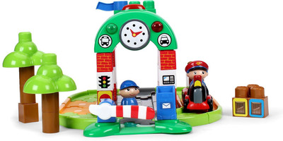 

Winfun DELUXE TRAIN STATION(Multicolor)