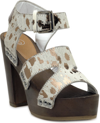 

iLO Women White Clogs