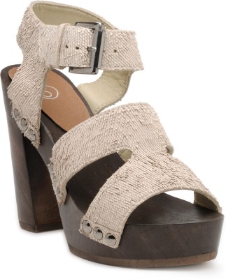 

iLO Women White Sandals