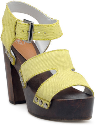 

iLO Women Yellow Sandals