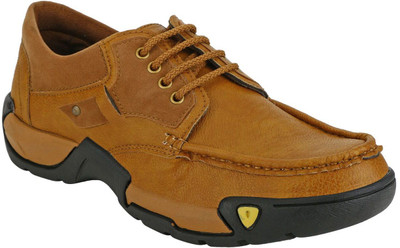 

paya Casuals For Men(Brown