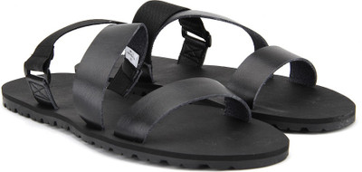 

United Colors of Benetton Slippers, 903