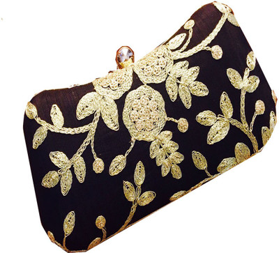 

CRAFTBAZAAR Party Black Clutch
