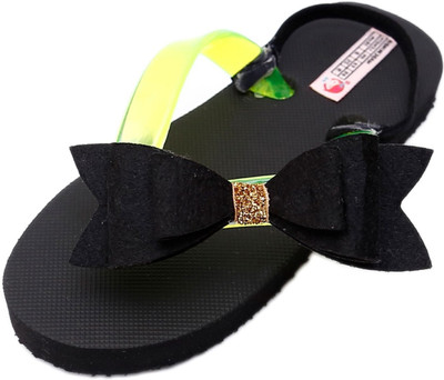 

Dchica Girls Slip On Slipper Flip Flop(Black
