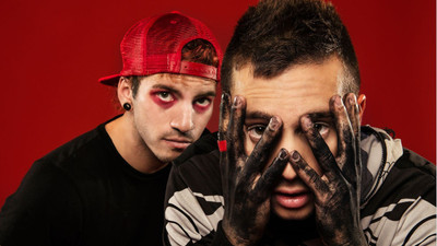 

Twenty One Pilots BanD WALLPAPER MUSIC ON FINE ART PAPER Fine Art Print(19 inch X 13 inch, Rolled)