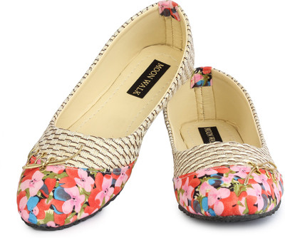 

Moonwalk Bellies For Women(Multicolor, Pink