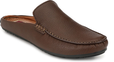 

Fentacia Men Brown Sandals