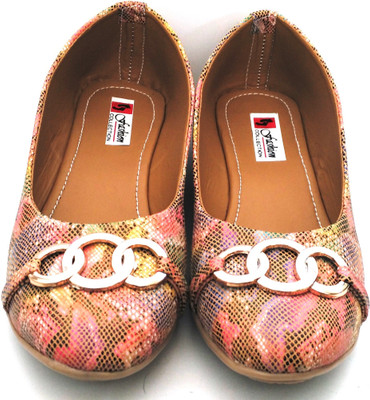 

LM Women Pink and Brown Bellies