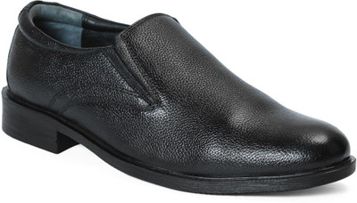 

Red Chief Slip On For Men(Black