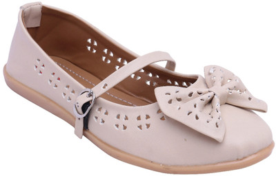

Footrendz Bellies For Women(Beige
