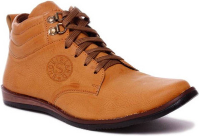 

Tapps Boots For Men(Beige, Tan