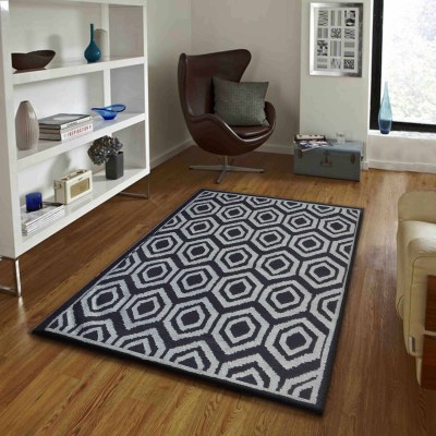 PRESTO BAZAAR Black, Grey Polyester Area Rug(3 ft,  X 5 ft, Rectangle)