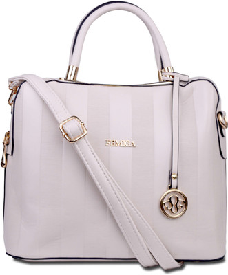 

Femiga Hand-held Bag(White)