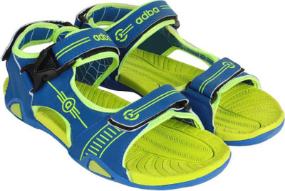 

World Wear Footwear Men Green Sandals