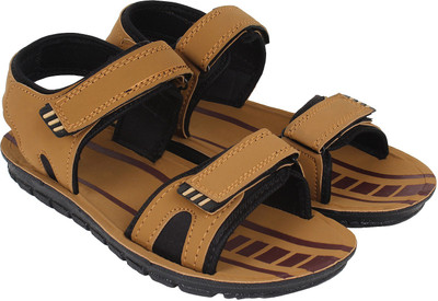 

World Wear Footwear Men Brown Sandals