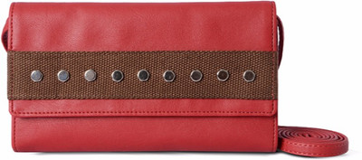 

Baggit Women Casual Red Leatherette Sling Bag