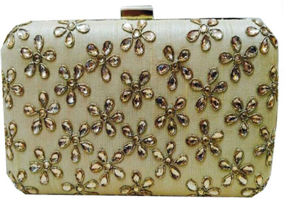 

CRAFTBAZAAR Party Grey Clutch