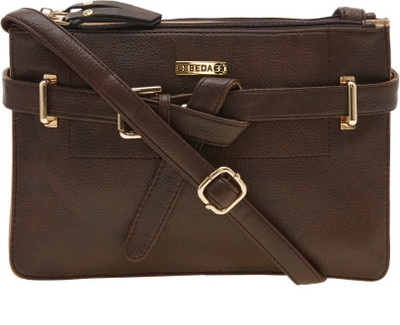 

Esbeda Messenger Bag(Brown)