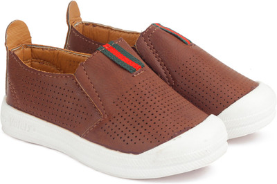 

KITTENS Boys Slip on Moccasins(Brown