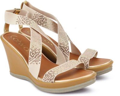 

Catwalk Women GOLD Wedges