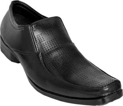 

KRAAZA K13A3 Slip On For Men(Black