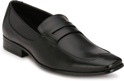 

Footlodge Office wear Formal Shoes Slip On For Men(Black