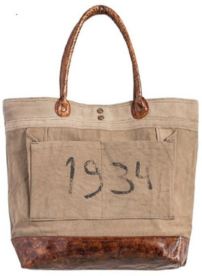 

Mona B Shoulder Bag(Multicolor)