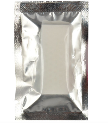 

MOMENTS - impressions for tomorrow POLISHING & SHINING - 1 PREMIUM STRIP Teeth Whitening Kit