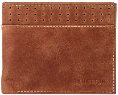 

United Colors of Benetton Men Brown Genuine Leather Wallet(6 Card Slots)