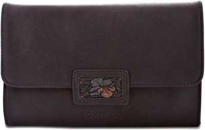 Rohit bal hotsell leather bags