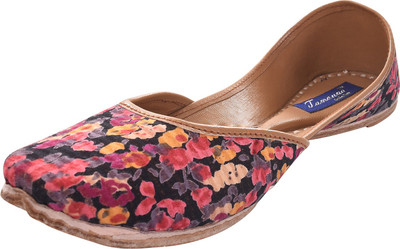 

Tamanna Punjabi Traditional Ethnic Juttis Khussa Flat Jutis For Women(Multicolor, Black::pink
