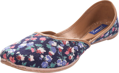 

Tamanna Punjabi Traditional Ethnic Jutis For Women(Multicolor, Blue