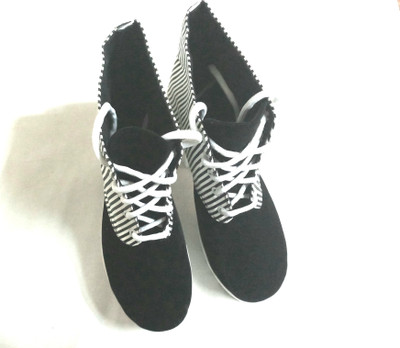 

SHRIGIRRAJSTORE Boots For Women(Black